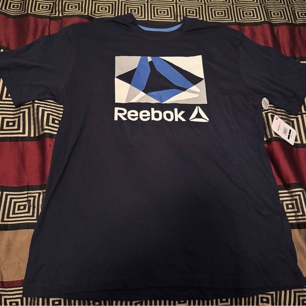 Reebok Men's Dark Blue Graphic Tee